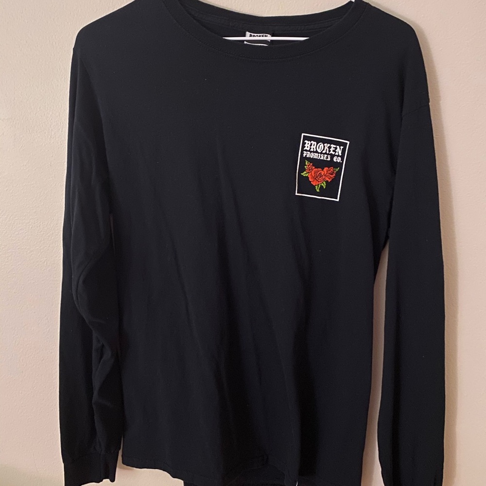 Black long sleeve shirt